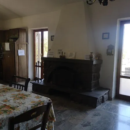 ファームステイ Casa Ape Regina 1 Montelarco
